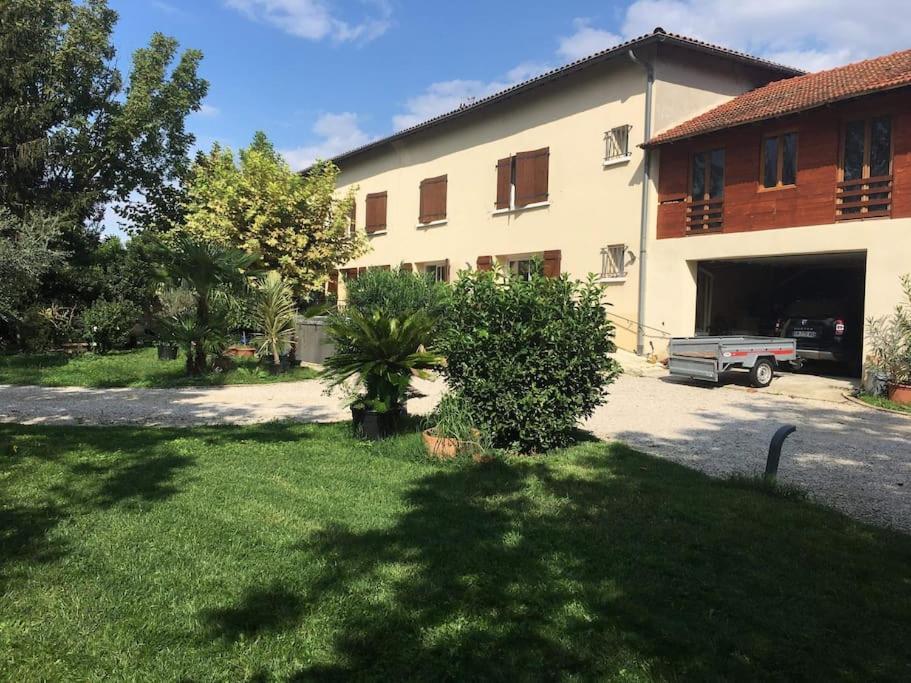 Chez-Sixtine Apartamento Albon Exterior foto