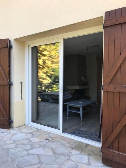 Chez-Sixtine Apartamento Albon Exterior foto