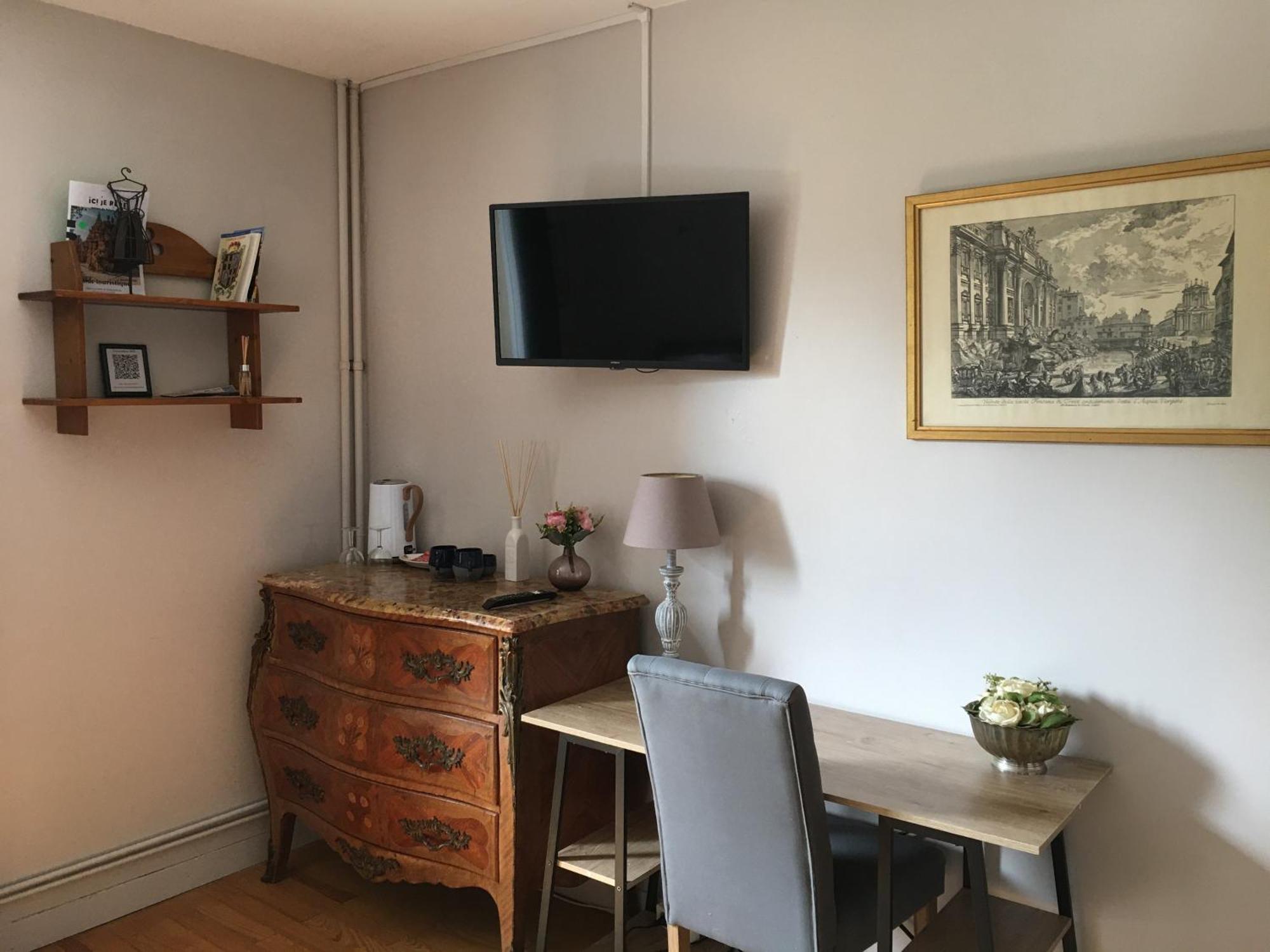 Chez-Sixtine Apartamento Albon Exterior foto