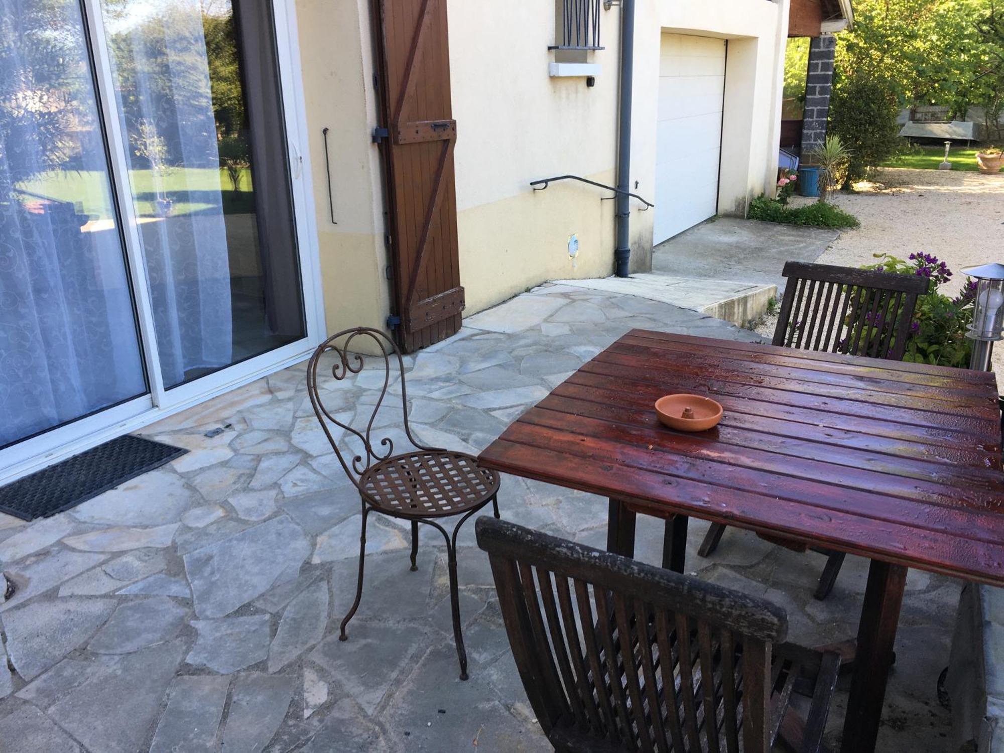 Chez-Sixtine Apartamento Albon Exterior foto